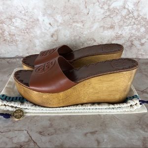 Tory Burch Ines Wedges in Brown Size 8 ( NEW)
